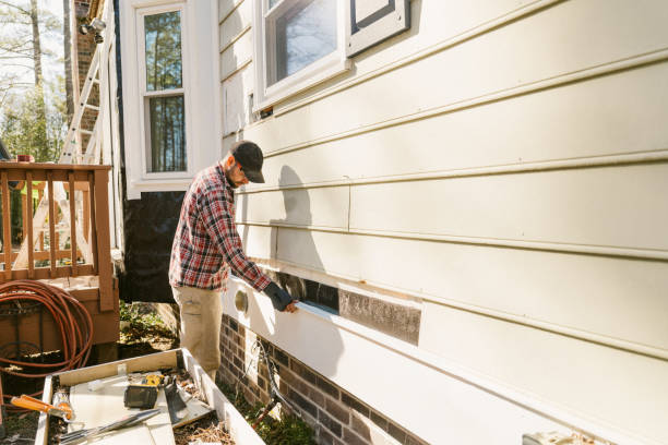 Top rated local Emergency Siding Repair specialists in Keenesburg, CO
